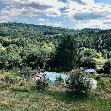 La-haut * Auzelles