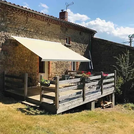 La-haut Auzelles