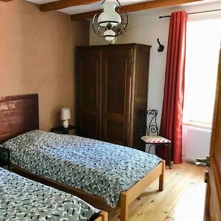 La-haut Auzelles