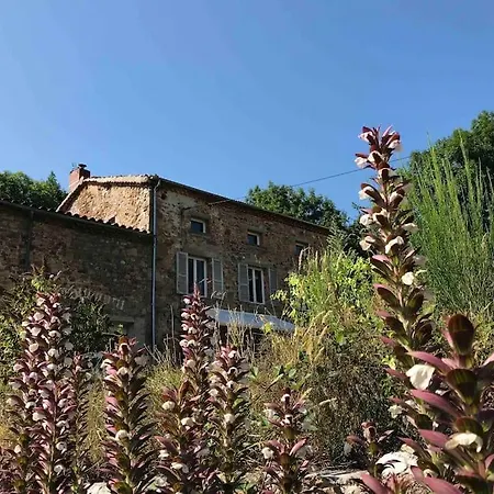 Nyaraló La-haut *
